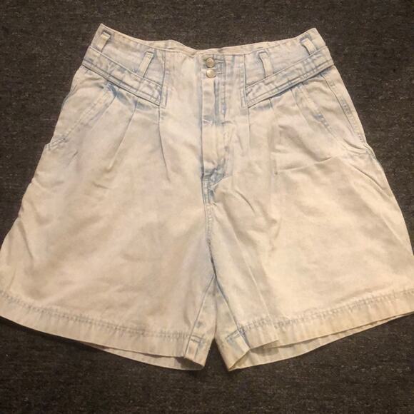 Vintage JORDACHE Jean Shorts High Waist 90s Acid Wash Size 14 Pleated Waist 32 - Picture 1 of 6